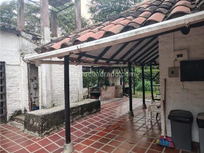 Casa de 5 alcobas en venta en Kachipay, Cali · foto 9 de 19
