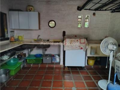 Casa de 5 alcobas en venta en Kachipay, Cali · foto 11 de 19