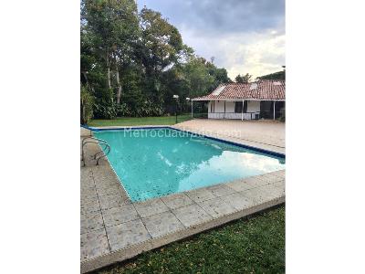 Casa de 5 alcobas en venta en Kachipay, Cali · foto 16 de 19