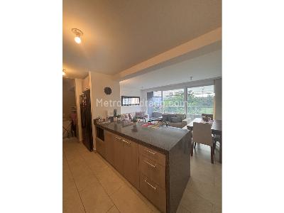 Apartamento de 3 alcobas en venta en Bochalema, Cali, 84 m² · foto 3 de 20