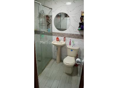 Casa de 3 alcobas en venta en Primitivo Crespo, Cali, 85 m² · foto 5 de 16