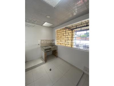 Apartamento de 2 alcobas en arriendo en El Dorado, Cali, 70 m² · foto 7 de 9