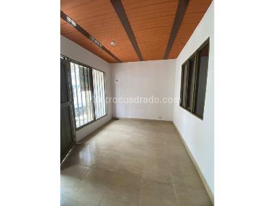Apartamento de 2 alcobas en arriendo en La Nueva Base, Cali, 70 m² · foto 3 de 13