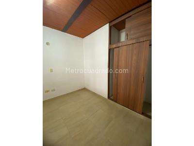 Apartamento de 2 alcobas en arriendo en La Nueva Base, Cali, 70 m² · foto 9 de 13