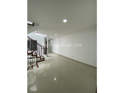 Casa de 5 alcobas en venta en El Ingenio, Cali, 222 m² · foto 12 de 20