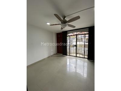 Casa de 5 alcobas en venta en El Ingenio, Cali, 222 m² · foto 19 de 20