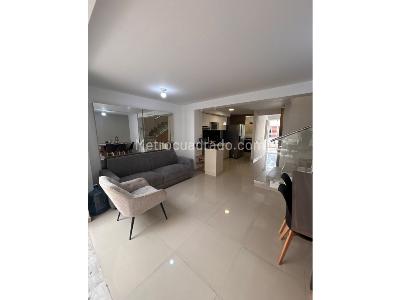 Casa de 3 alcobas en venta en Ciudad Pacifica, Cali, 164 m² · foto 18 de 20