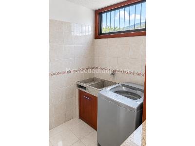 Apartamento de 4 alcobas en venta en Prados Del Norte, Cali, 100 m² · foto 9 de 20