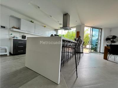 Casa de 4 alcobas en venta en Copacabana, Medellín, 730 m² · foto 3 de 20