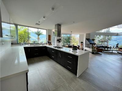 Casa de 4 alcobas en venta en Copacabana, Medellín, 730 m² · foto 5 de 20