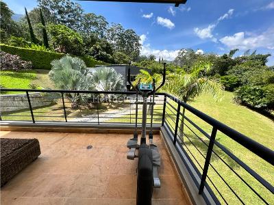 Casa de 4 alcobas en venta en Copacabana, Medellín, 730 m² · foto 15 de 20