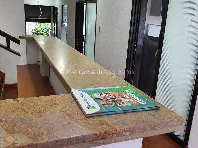 Casa de 5 alcobas en venta en El Poblado, Medellín, 420 m² · foto 12 de 12