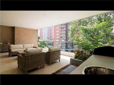 Apartamento en venta en El Poblado, Medellín · foto 11 de 19