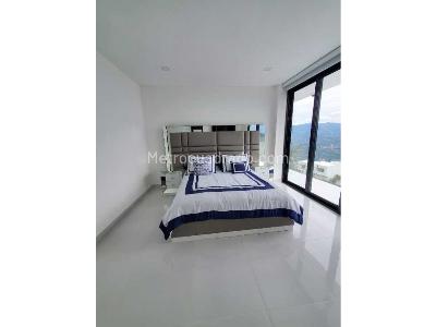Casa de 5 alcobas en venta en Norteamerica, Bello · foto 11 de 20