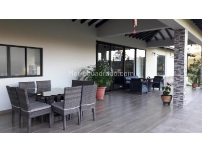 Casa de 3 alcobas en venta en San Antonio, Rionegro, 430 m² · foto 5 de 12