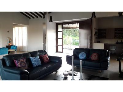 Casa de 3 alcobas en venta en San Antonio, Rionegro, 430 m² · foto 7 de 12