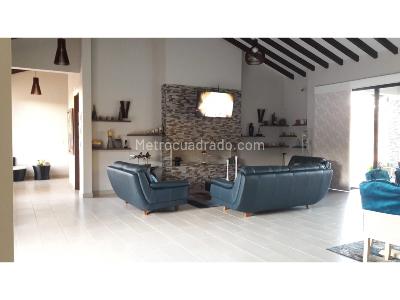 Casa de 3 alcobas en venta en San Antonio, Rionegro, 430 m² · foto 12 de 12