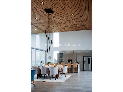 Casa de 4 alcobas en venta en Aeropuerto Via Guarne, Rionegro, 411 m² · foto 12 de 20
