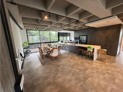 Apartamento de 3 alcobas en venta en Poblado El Campestre, Medellín, 230 m² · foto 10 de 16