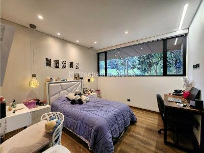 Apartamento de 3 alcobas en venta en Poblado Las Palmas, Medellín, 136 m² · foto 16 de 18