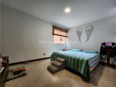 Apartamento de 4 alcobas en venta en Otraparte, Envigado, 128 m² · foto 10 de 12