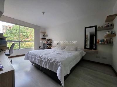 Apartamento de 2 alcobas en venta en Loma De Las Brujas, Envigado, 70 m² · foto 9 de 14
