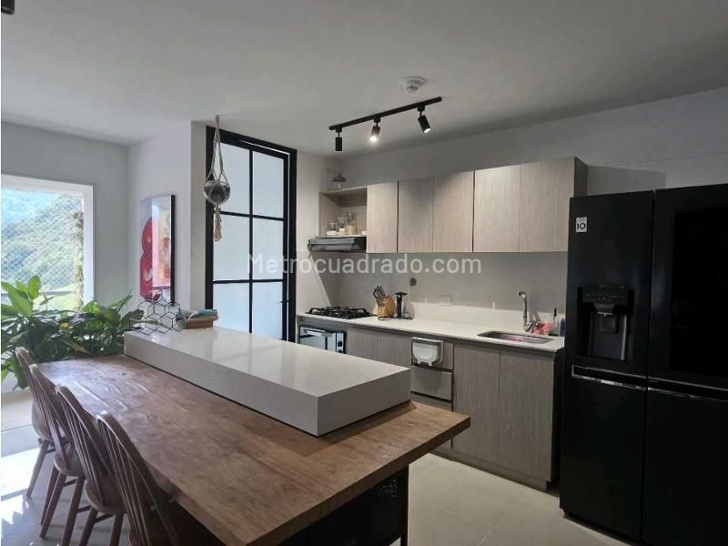 Piso – La Estrella - Vista 4