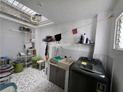 Apartamento en venta en La Paz, Envigado · foto 3 de 9