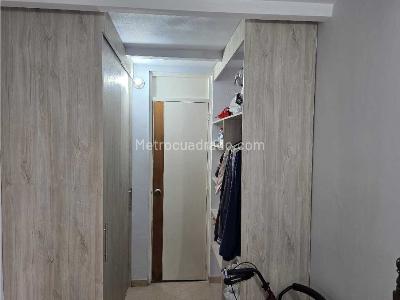 Apartamento en venta en El Poblado, Medellín · foto 6 de 10