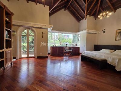 Casa de 4 alcobas en venta en Envigado, Envigado, 321 m² · foto 8 de 18