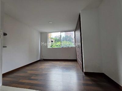 Apartamento de 3 alcobas en venta en La Florida, Medellín, 125 m² · foto 11 de 13