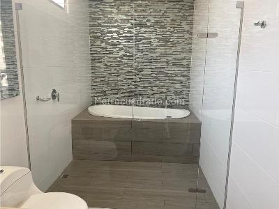 Apartamento de 3 alcobas en venta en Altos De Riomar Buenavista, Barranquilla, 202 m² · foto 20 de 20