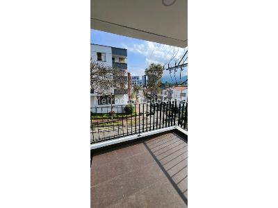 Apartamento de 2 alcobas en venta en Comuna 10 Quimbaya, Armenia, 56 m² · foto 4 de 14