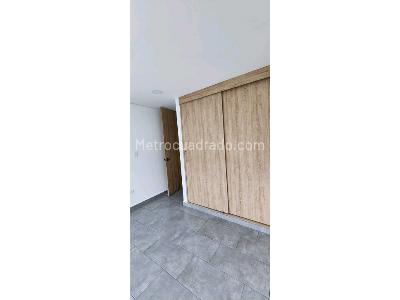 Apartamento de 2 alcobas en venta en Comuna 10 Quimbaya, Armenia, 56 m² · foto 8 de 14