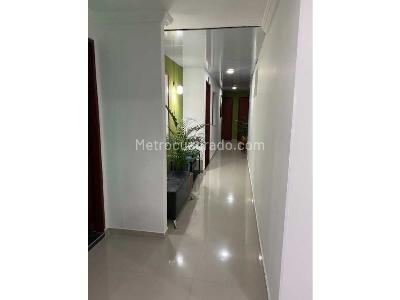 Casa de 5 alcobas en venta en Armenia, Armenia, 232 m² · foto 4 de 14