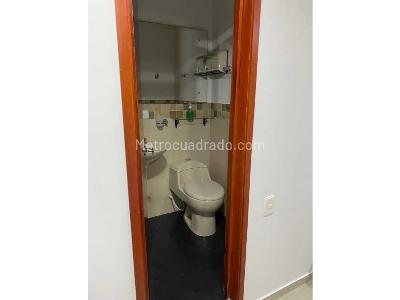 Casa de 5 alcobas en venta en Armenia, Armenia, 232 m² · foto 11 de 14