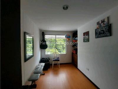 Casa de 5 alcobas en venta en Armenia, Armenia, 155 m² · foto 19 de 20