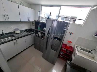 Apartamento de 3 alcobas en venta en Comuna 1 Centenario, Armenia, 52 m² · foto 2 de 10