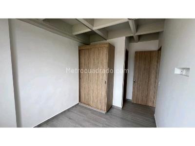 Apartamento en venta en Armenia, Armenia · foto 7 de 14