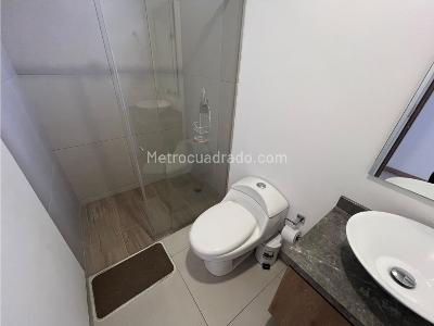 Apartamento de 3 alcobas en venta en Comuna 9 Fundadores, Armenia, 106 m² · foto 8 de 20