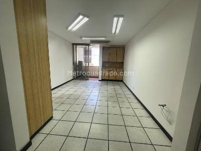 Apartamento en venta en Centro, Pereira · foto 6 de 19