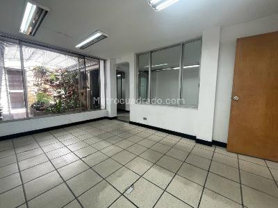 Apartamento en venta en Centro, Pereira · foto 7 de 19