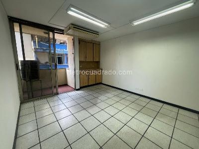 Apartamento en venta en Centro, Pereira · foto 8 de 19