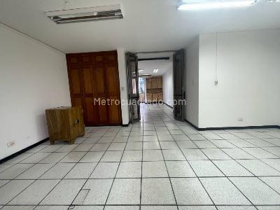Apartamento en venta en Centro, Pereira · foto 9 de 19
