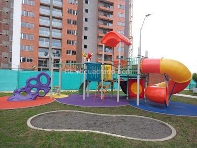 Apartamento en venta en Av, Pereira · foto 2 de 9