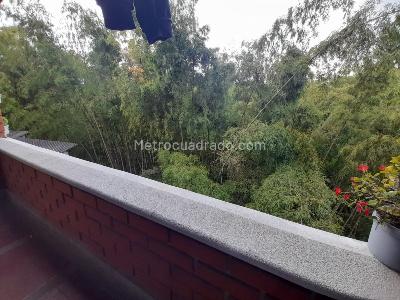 Apartamento en venta en Alamos, Pereira · foto 2 de 14