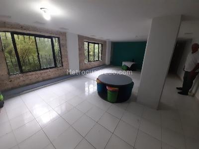Apartamento en venta en Alamos, Pereira · foto 4 de 14