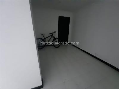 Apartamento en venta en Alamos, Pereira · foto 13 de 14
