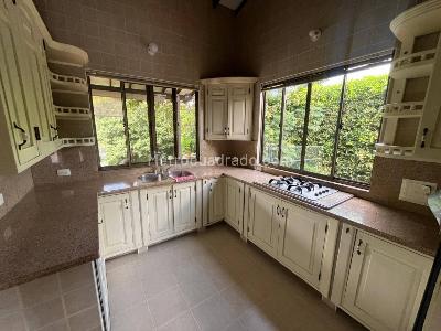 Casa de 3 alcobas en venta en Cerritos, Pereira, 1786 m² · foto 6 de 20