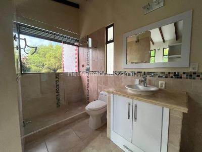 Casa de 3 alcobas en venta en Cerritos, Pereira, 1786 m² · foto 12 de 20